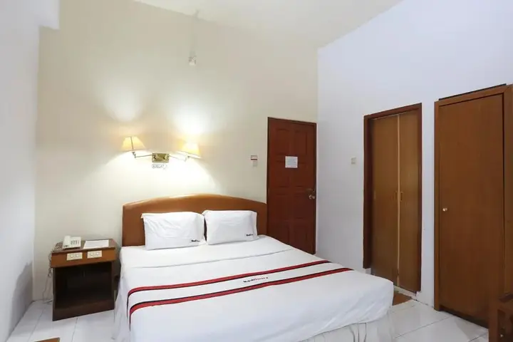 Депок: RedDoorz near Graha Saba UGM