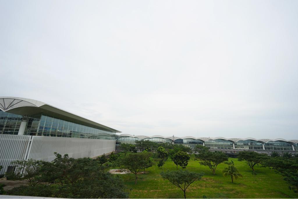 Петумбак: The Lively Hotel Kualanamu Airport Medan