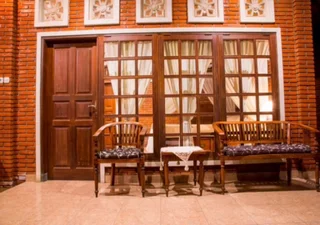 Сукавати: Ari La Homestay