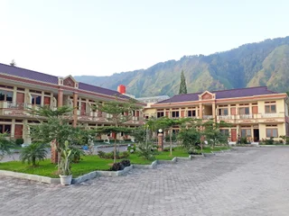 Озеро Тоба: Rogate Beach Hotel
