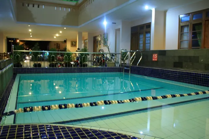 Суракарта: Malioboro Inn Solo