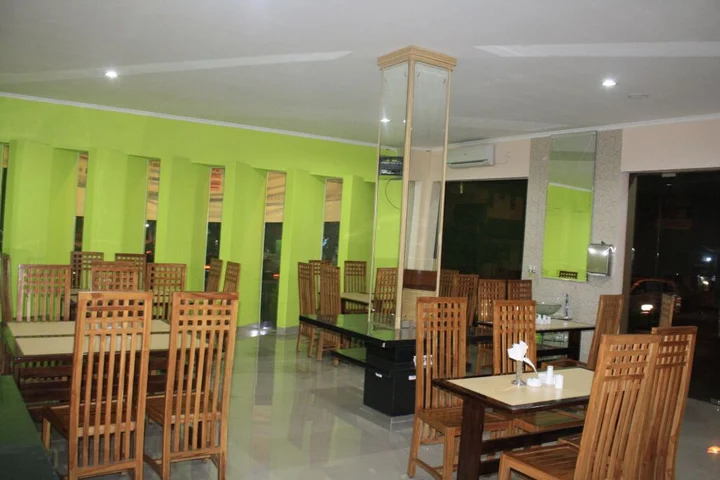 Суракарта: Malioboro Inn Solo