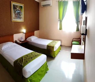 Суракарта: Malioboro Inn Solo