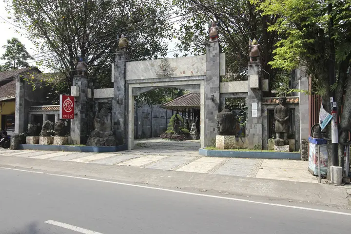 Боробудур: RedDoorz Near Borobudur Temple