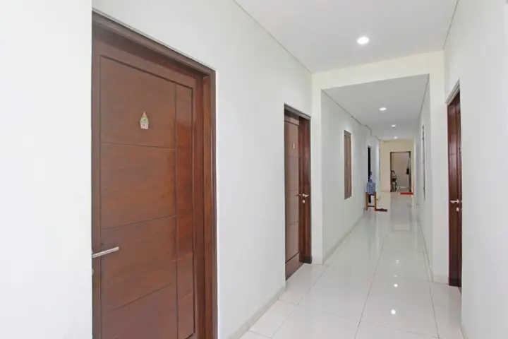 Депок: RedDoorz @ Turangga Sari