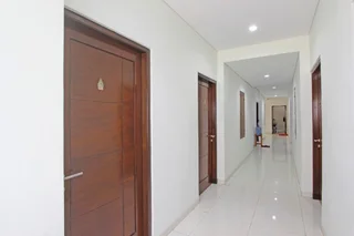 Депок: RedDoorz @ Turangga Sari