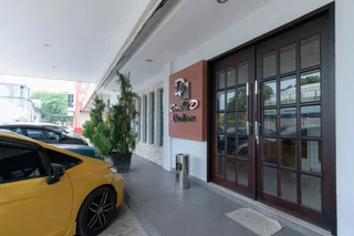 Батам: RedDoorz @ Nagoya Indah