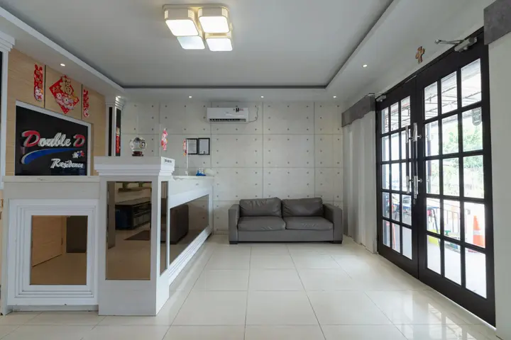 Батам: RedDoorz @ Nagoya Indah