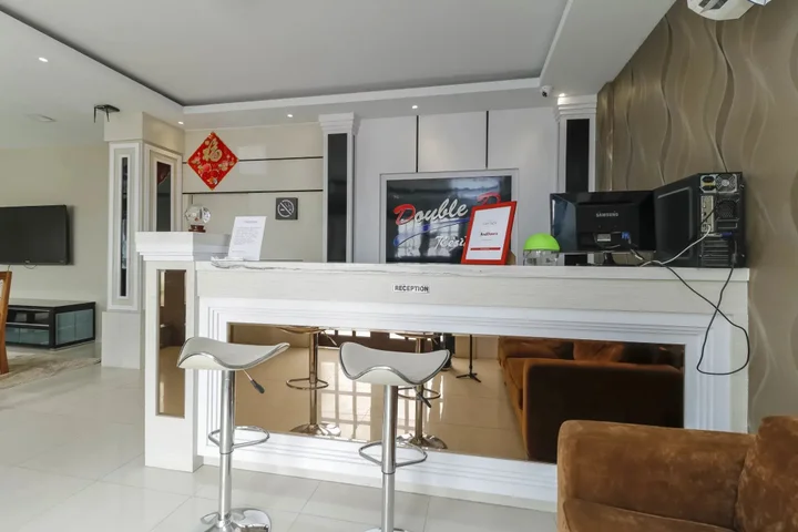 Батам: RedDoorz @ Nagoya Indah