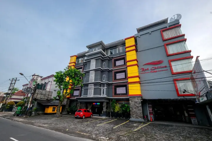 Суракарта: Red Chilies Hotel