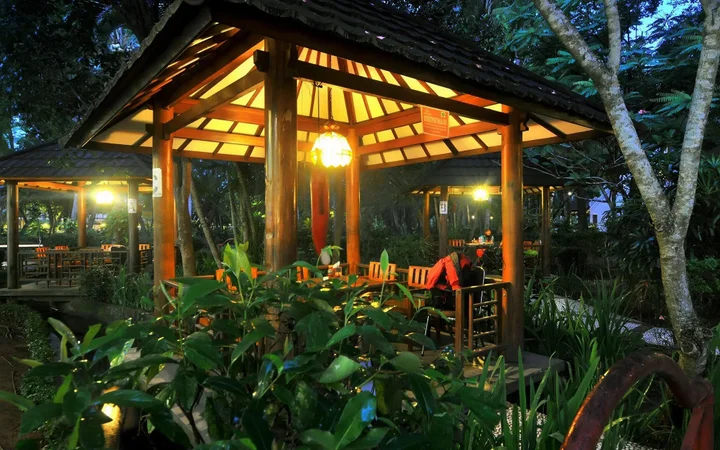 Кебумен: Candisari Hotel & Resto