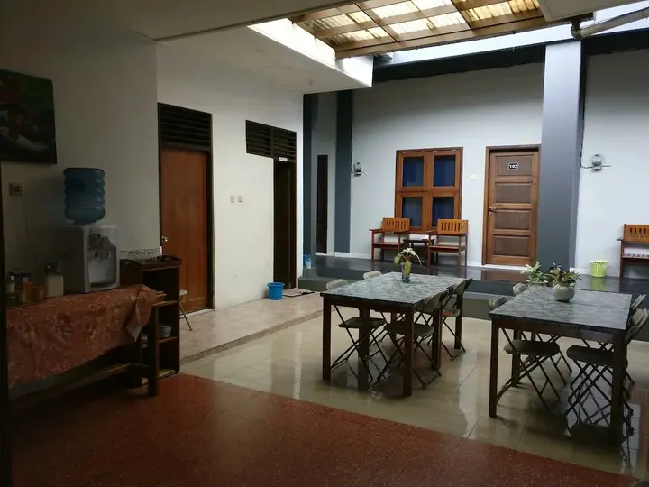 Палангкарая: Wisma Liontine
