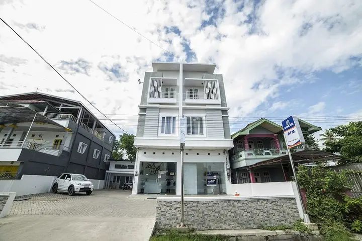 艾里班贾尔马辛夏利亚帕慕路斯巴鲁布米马斯拉亚 25 号酒店(Airy Syariah Pemurus Baru Bumi Mas Raya 25 Banjarmasin) — фото 1