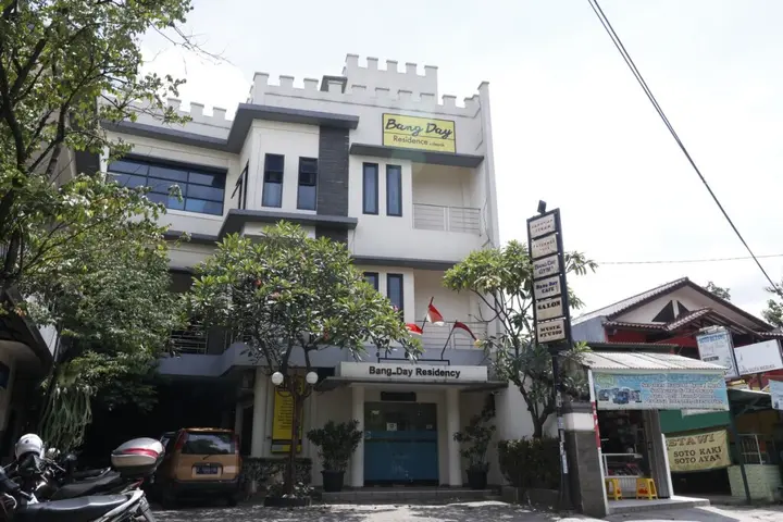 Депок: RedDoorz Plus near Universitas Indonesia