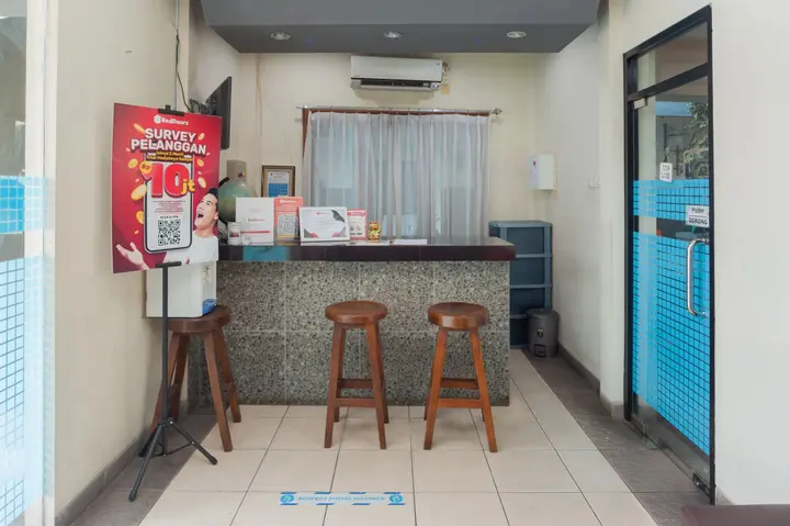Депок: RedDoorz Plus near Universitas Indonesia