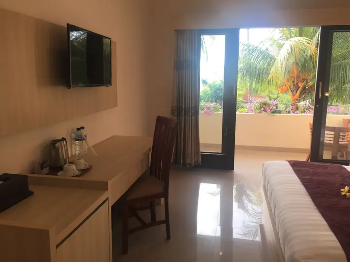Мангсит: Puri Saron Senggigi Hotel