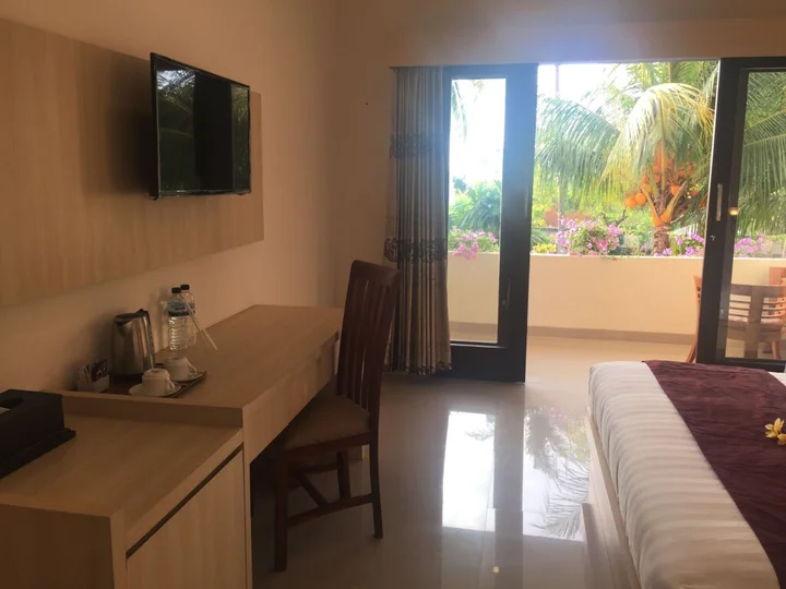 Мангсит: Puri Saron Senggigi Hotel
