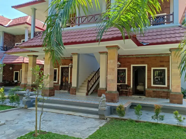 Мангсит: Puri Saron Senggigi Hotel
