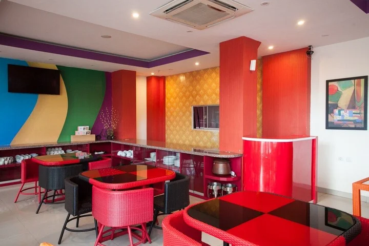 Маланг: RedDoorz near Hawaii Water Park