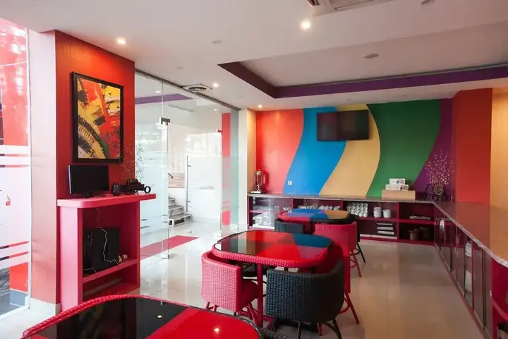 Маланг: RedDoorz near Hawaii Water Park