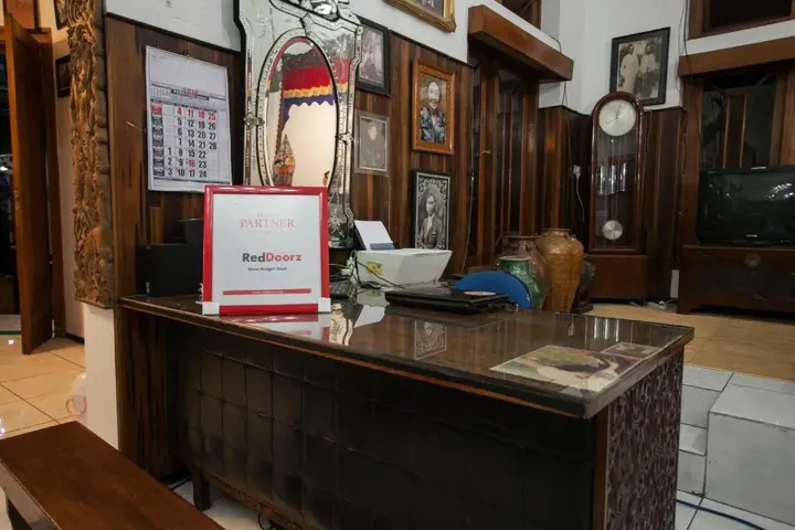 RedDoorz near Brawijaya University — фото 1