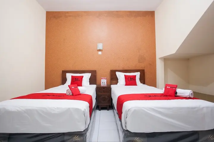 Маланг: RedDoorz near Brawijaya University