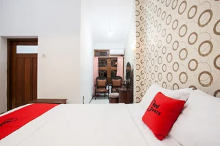 Маланг: RedDoorz near Brawijaya University