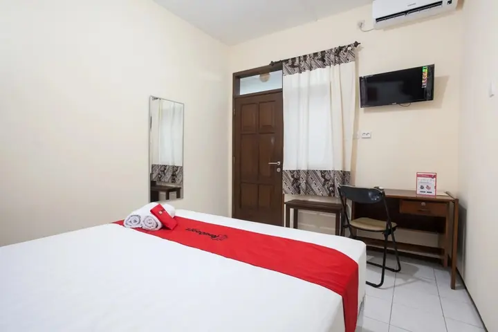 Маланг: RedDoorz near Brawijaya University