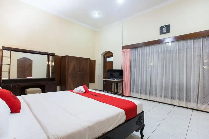 Маланг: RedDoorz near Brawijaya University