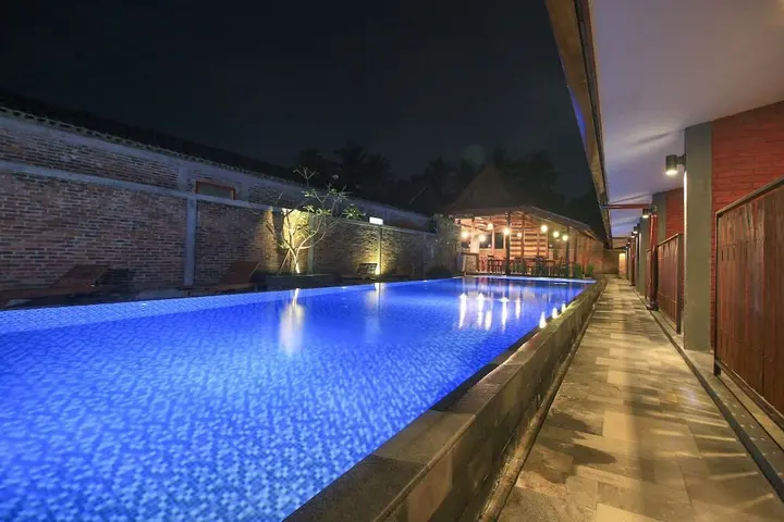 Боробудур: Wahid Borobudur
