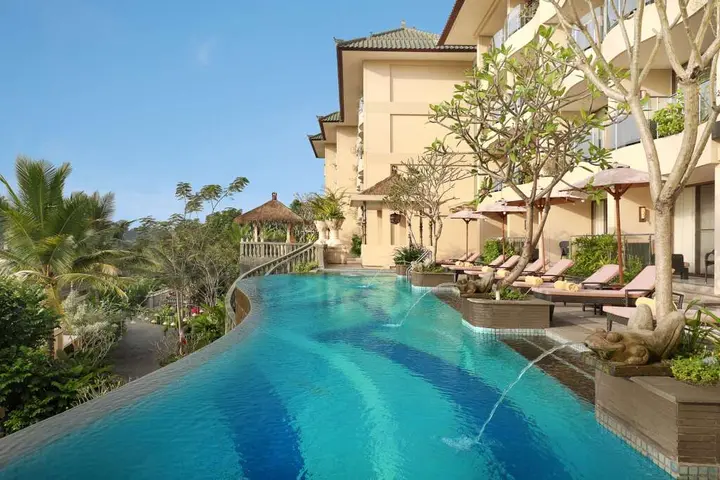 Убуд: SereS Springs Resort & Spa Singakerta