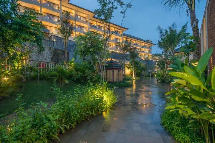 Убуд: SereS Springs Resort & Spa Singakerta