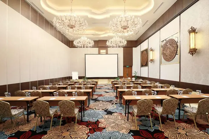 Убуд: SereS Springs Resort & Spa Singakerta