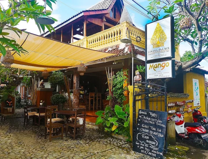 Каликбукбук: Lovina Palace