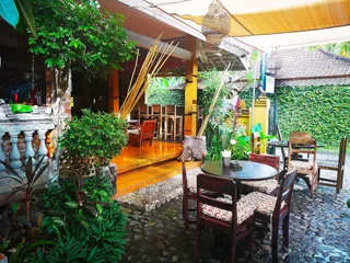 Каликбукбук: Lovina Palace