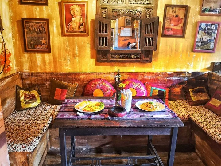 Каликбукбук: Lovina Palace