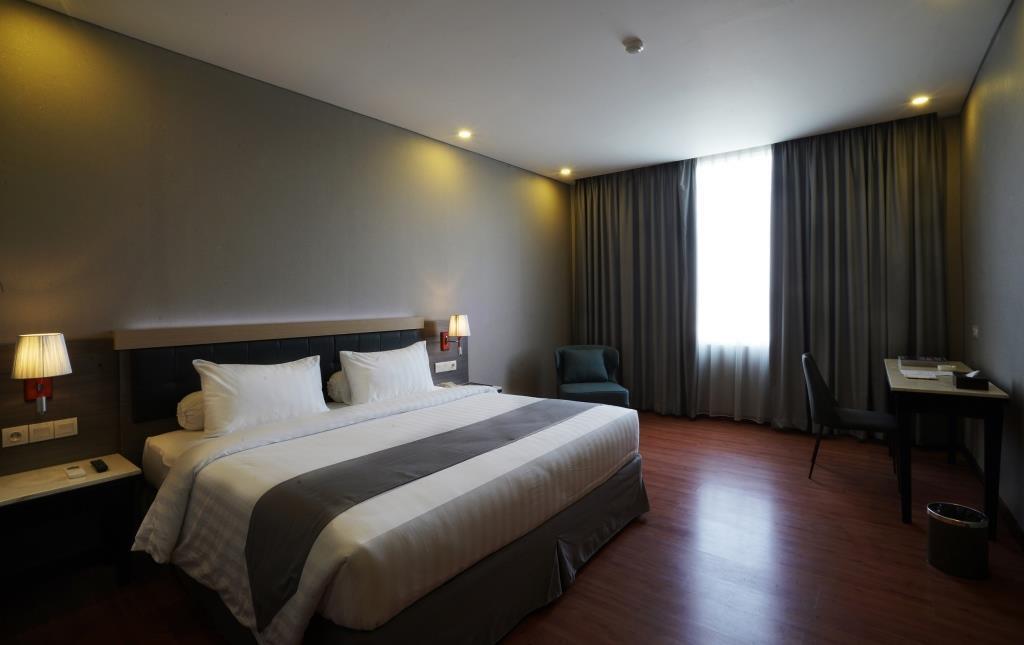 Банджармасин: pyramid suites Hotel