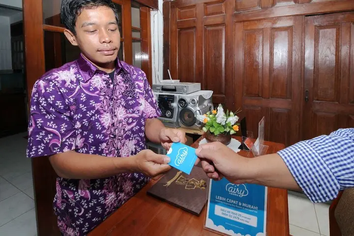 Батуретно: Airy Eco Syariah Pogung Baru Kaliurang KM 5 Yogyakarta