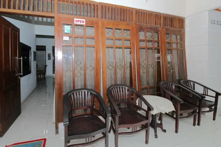Батуретно: Airy Eco Syariah Pogung Baru Kaliurang KM 5 Yogyakarta