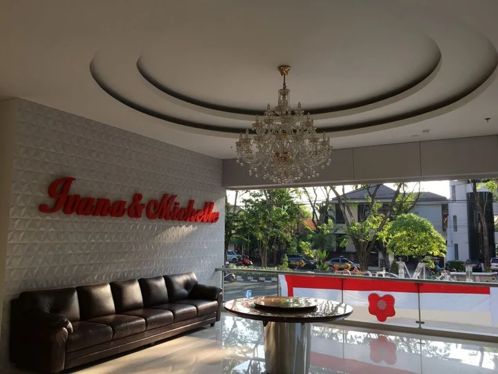 Сурабая: I&M Hotel Billiard