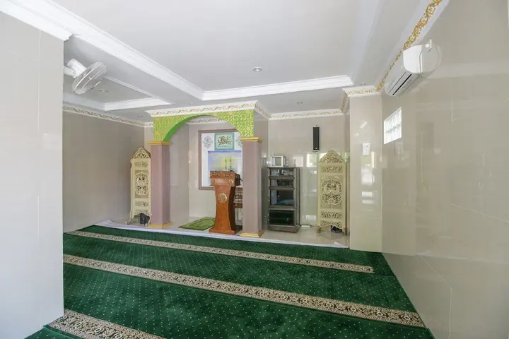 Сурабая: Airy Syariah Pacar Kembang Dharmahusada Satu 23 Surabaya
