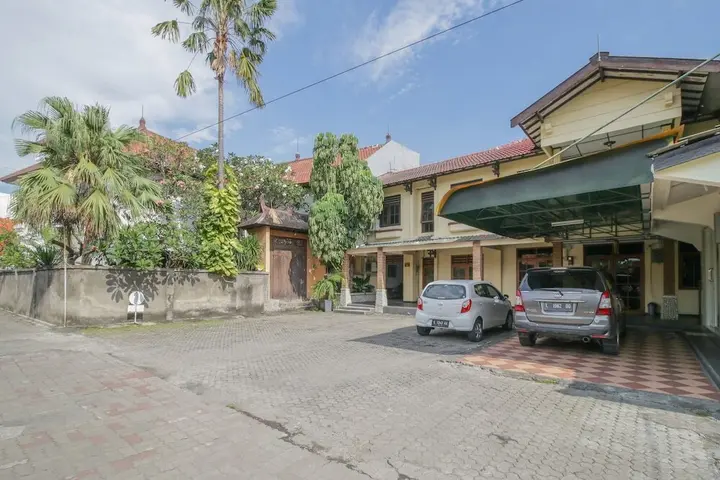 Сурабая: Airy Syariah Pacar Kembang Dharmahusada Satu 23 Surabaya