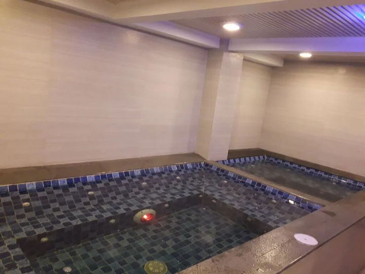 Банджармасин: Pyramid Suites