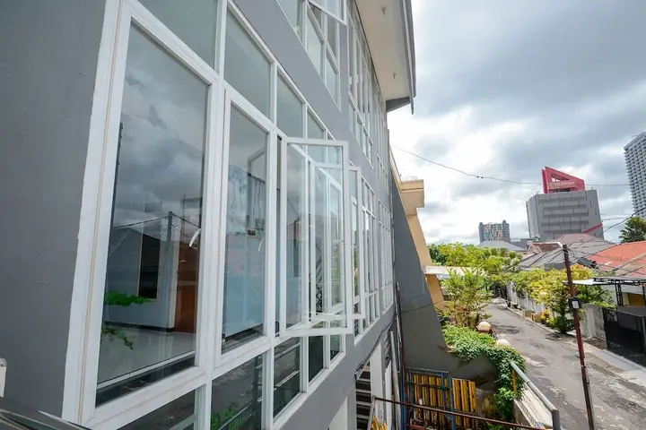 Сурабая: Airy Eco Syariah Sukomanunggal Darmo Permai Timur Dua 72 Surabaya