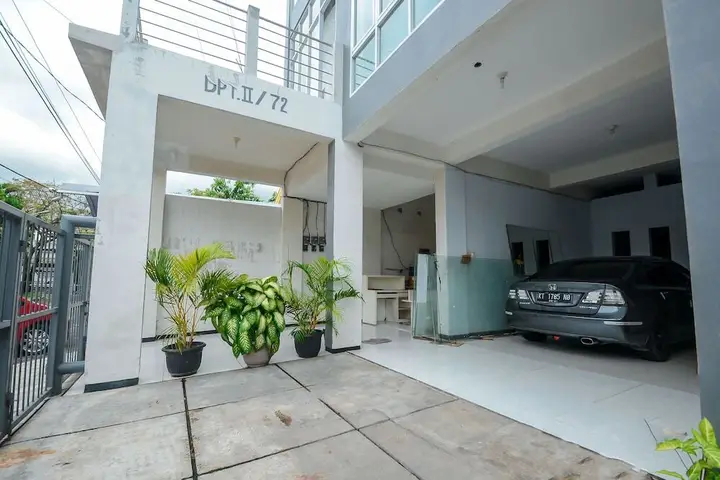 Airy Eco Syariah Sukomanunggal Darmo Permai Timur Dua 72 Surabaya — фото 2