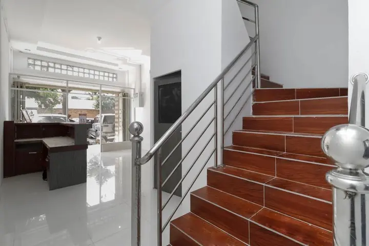 Медан: RedDoorz Plus near RS Royal Prima