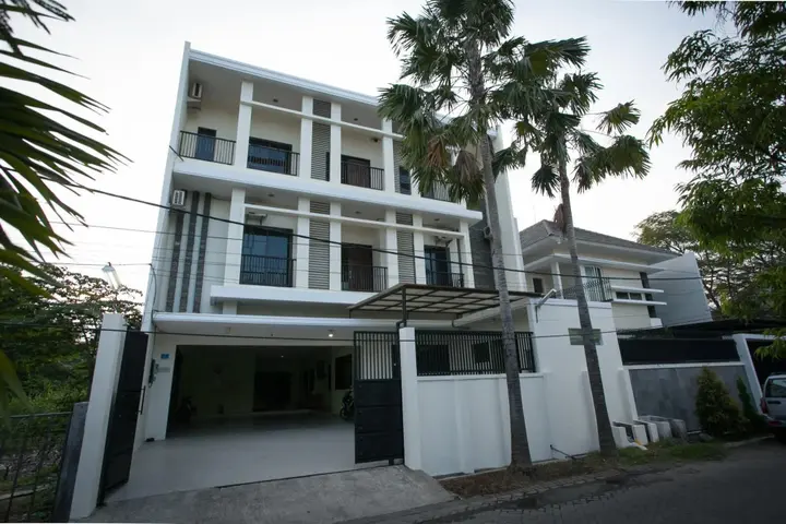 Сурабая: Reddoorz near Kejaksaan Negeri Surabaya