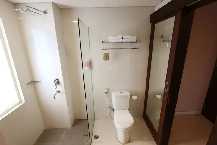 Сурабая: Namira Syariah Hotel Surabaya