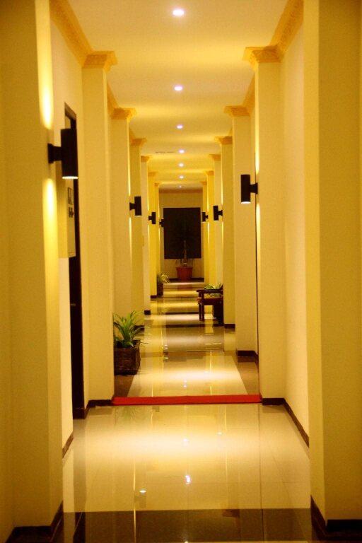 Бату: Zam Zam Hotel