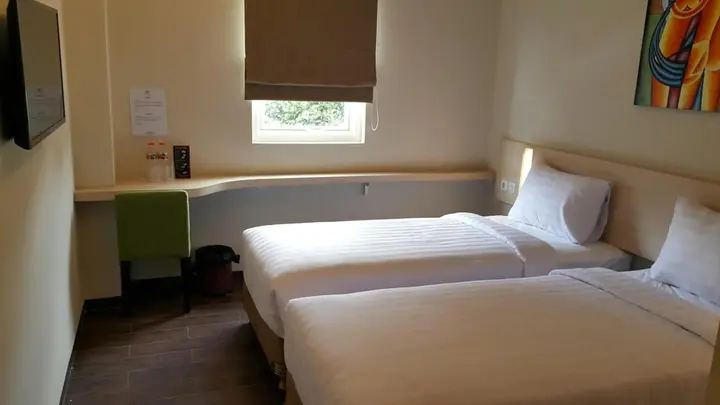 Амбон: BiZ@ Hotel